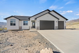 827 E Jenny Ln, Morgan, UT 84050