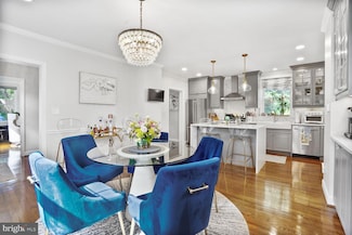 9701 Connecticut Ave, Kensington, MD 20895