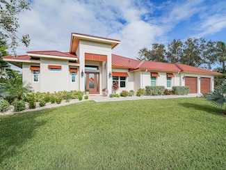 123 Queen Frederika Ct, Hutchinson Island, FL 34949