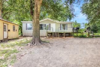 747 County Road 301, Oakwood, TX 75855