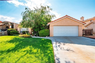 3181 Sabre St, Rosamond, CA 93560