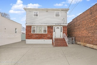 131 Olympia Blvd, Staten Island, NY 10305