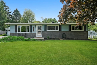 3711 Claremont Rd, Johnsburg, IL 60051