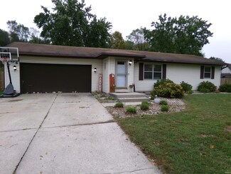 904 N Division St, Bristol, IN 46507