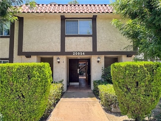 20954 Parthenia St Unit 20, Canoga Park, CA 91304