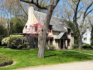 22 Boulder Rd, Wellesley Hills, MA 02481