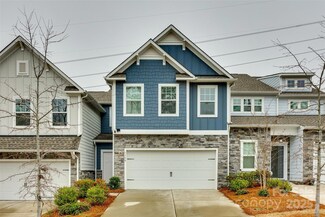 1150 Streamside Ln, York, SC 29745