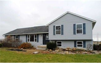870 N Opfer Lentz Rd, Genoa, OH 43430