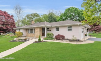 400 Lake Ave, Oakhurst, NJ 07755