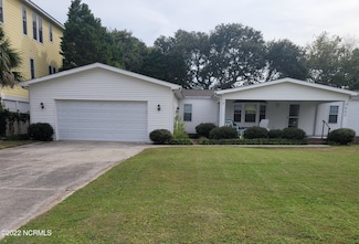 405 Alabama Ave, Carolina Beach, NC 28428