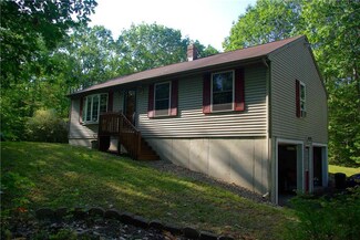 412 Clarks Woods Rd, Lyman, ME 04002