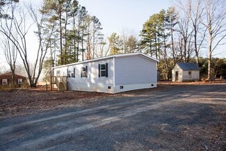 2427 S Constitution Route, Dillwyn, VA 23936