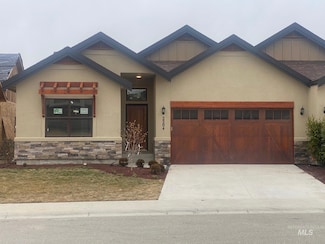 2504 E Hidden Creek St, Nampa, ID 83687