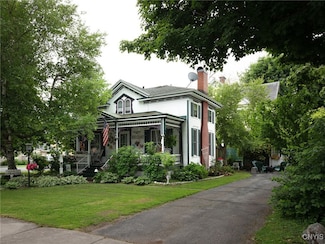 303 Mullin St, Watertown, NY 13601