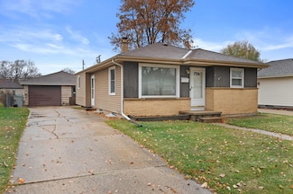 3161 S 98th St, Milwaukee, WI 53227