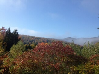 134 Hunt Farm Rd, Stockbridge, VT 05772