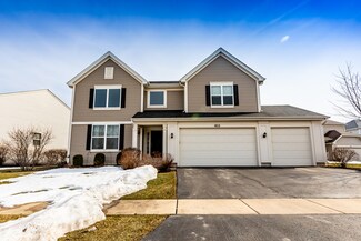 411 Purcell Rd, Volo, IL 60073