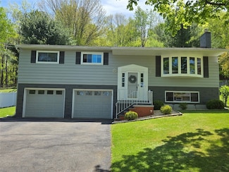 4104 Drexel Dr, Vestal, NY 13850