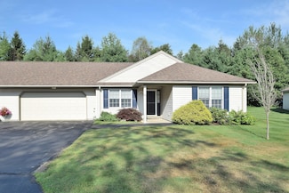 82 Southpointe Dr Unit 82, Scarborough, ME 04074