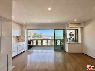999 N Doheny Dr Unit 1005, West Hollywood, CA 90069