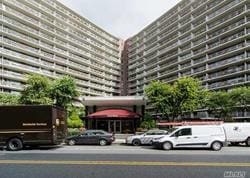 61-25 97th St Unit 4N, Rego Park, NY 11374