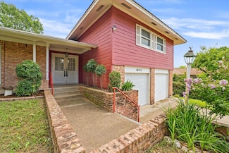 10511 Maplegrove Ln, Dallas, TX 75218