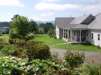 692 Stevens Rd, East Thetford, VT 05043