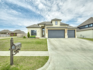 3005 E 146th Place S, Bixby, OK 74008
