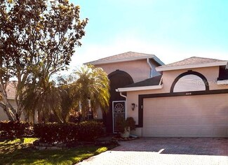 8918 Olde Hickory Ave, Sarasota, FL 34238