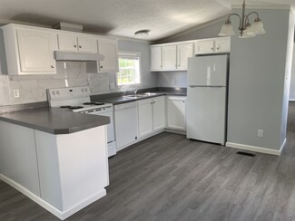 1 Longmeadow Dr, Concord, NH 03301