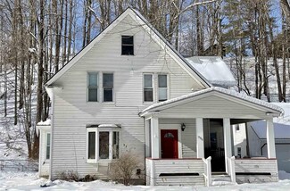 1586 Hartford Ave, Hartford, VT 05001