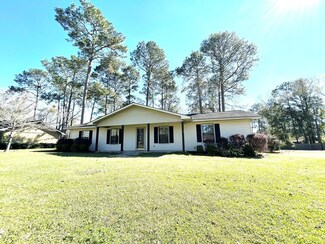 1702 Liz Felty Ln, Bainbridge, GA 39817