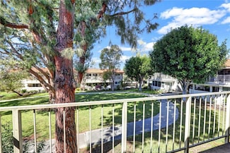 812 Ronda Mendoza Unit Q, Laguna Woods, CA 92637