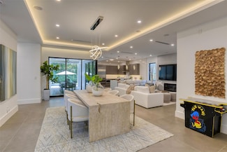 712 SE 7th St, Fort Lauderdale, FL 33301