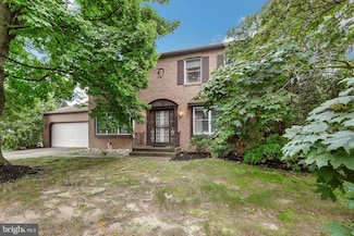 121 Rolling Acre Dr, Glassboro, NJ 08028