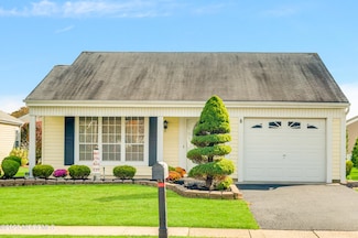 41 Red Hill Rd, Manchester, NJ 08759