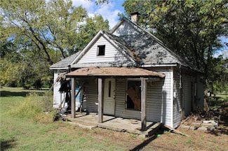 414 W Perry St, Mulberry, KS 66756