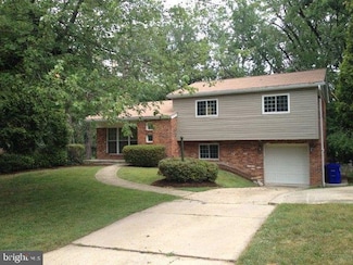 7821 Cayuga Ave, Bethesda, MD 20817