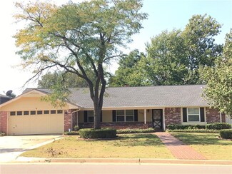 12717 Saint Andrews Dr, Oklahoma City, OK 73120