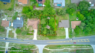 5052 Deltona Blvd, Spring Hill, FL 34606