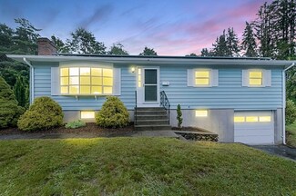 3 Rochelle St, Auburn, MA 01501