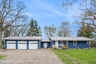 337 W Pine St, Elsie, MI 48831
