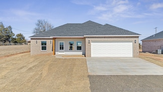 4081 Highland Park Dr, Cleveland, OK 74020