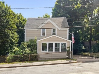 47 Howard St, Braintree, MA 02184