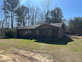 282 Sourwood Rd, Georgiana, AL 36033