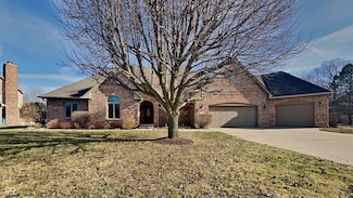 4285 S Woodbridge Ln, New Palestine, IN 46163