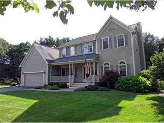 30 Holly Ln, Beverly, MA 01915