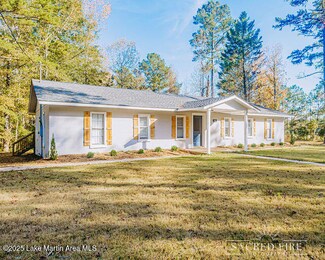 50 Omega Ln, Alexander City, AL 35010