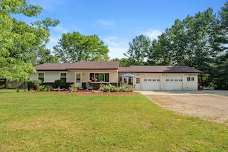 3045 Roosevelt Ave, Kalamazoo, MI 49004
