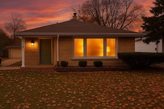 4067 N 98th St, Milwaukee, WI 53222